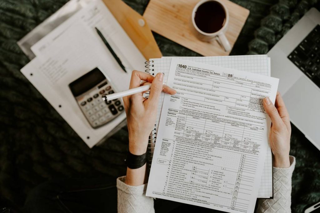 Why a Certified Tax Planner Diploma Is Your Secret Weapon in 2024